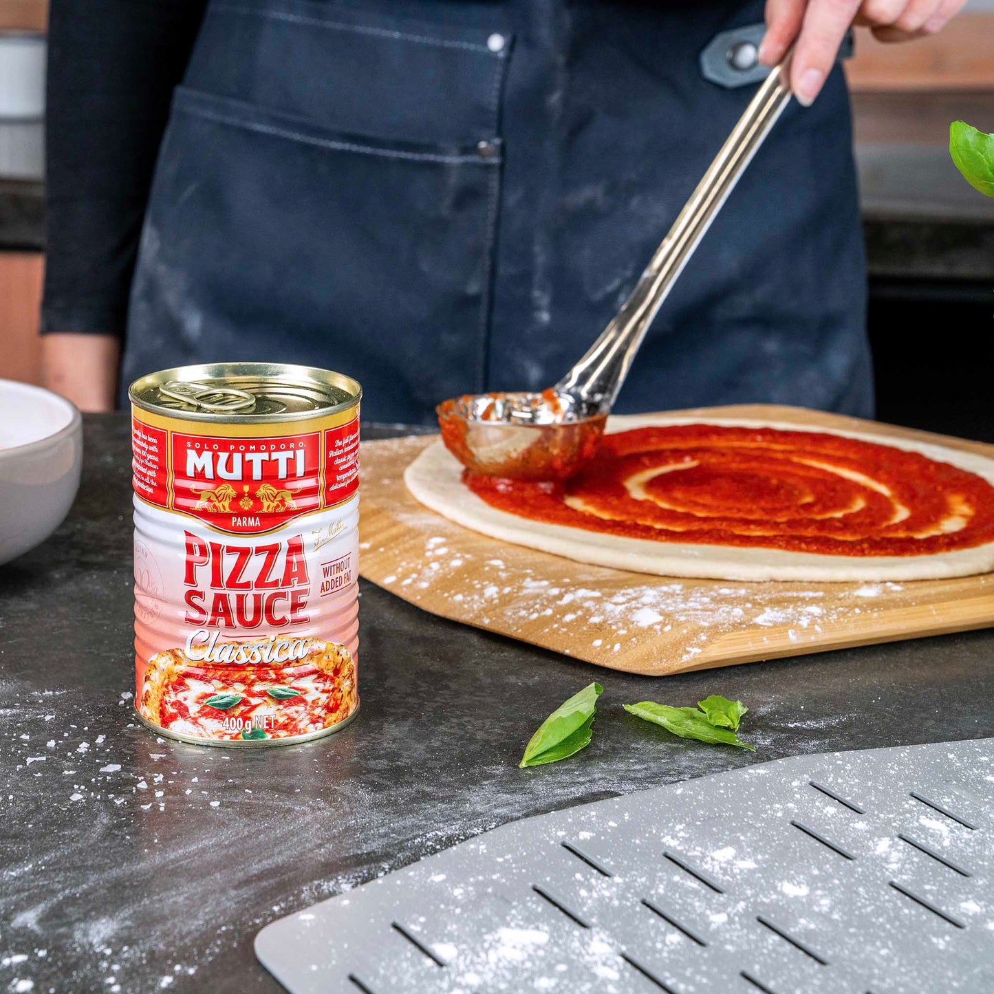 Mutti Classic Pizza Sauce (400g) - Only on The Break Room