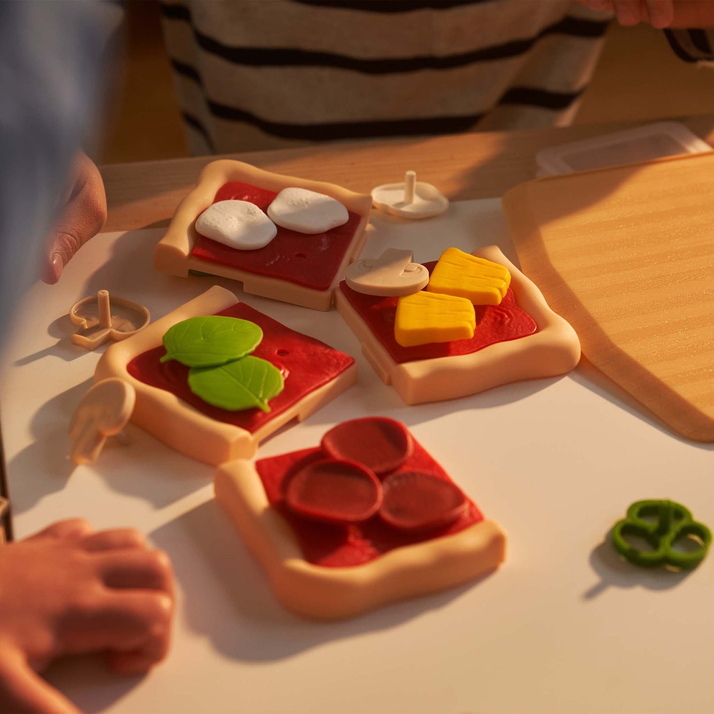 Casdon Ooni Toy Pizza Topping Station - Only on The Break Room