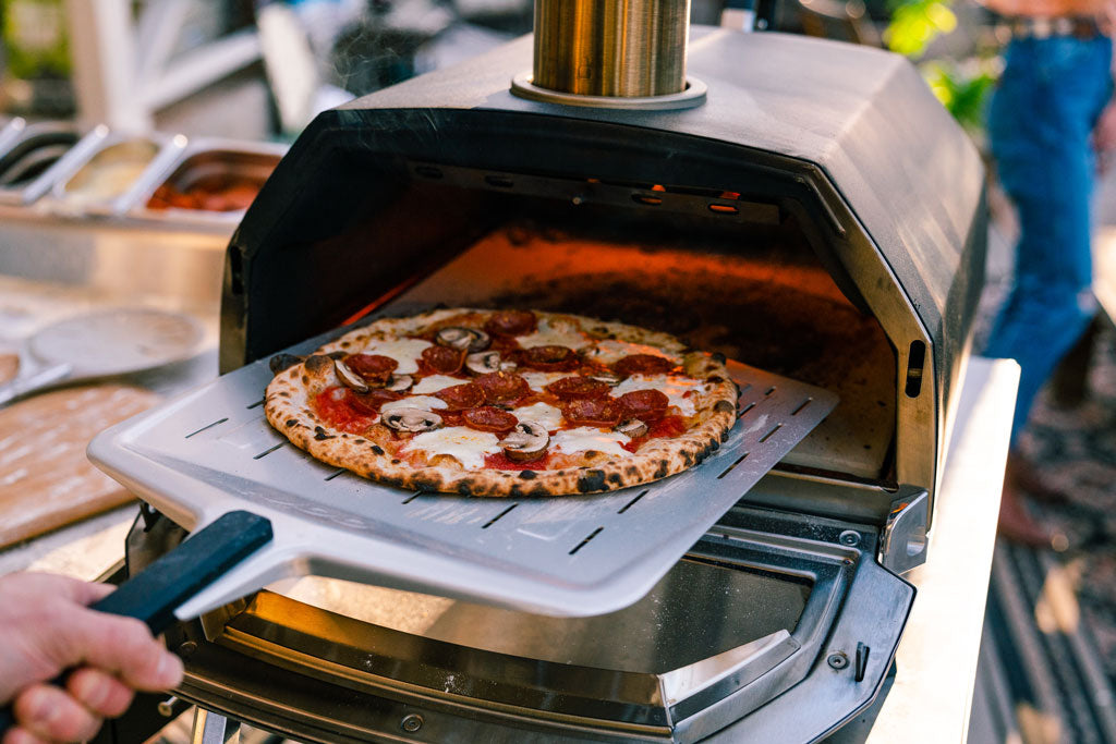 Ooni Karu 16 Multi-Fuel Pizza Oven - 1st Generation - Only on The Break Room