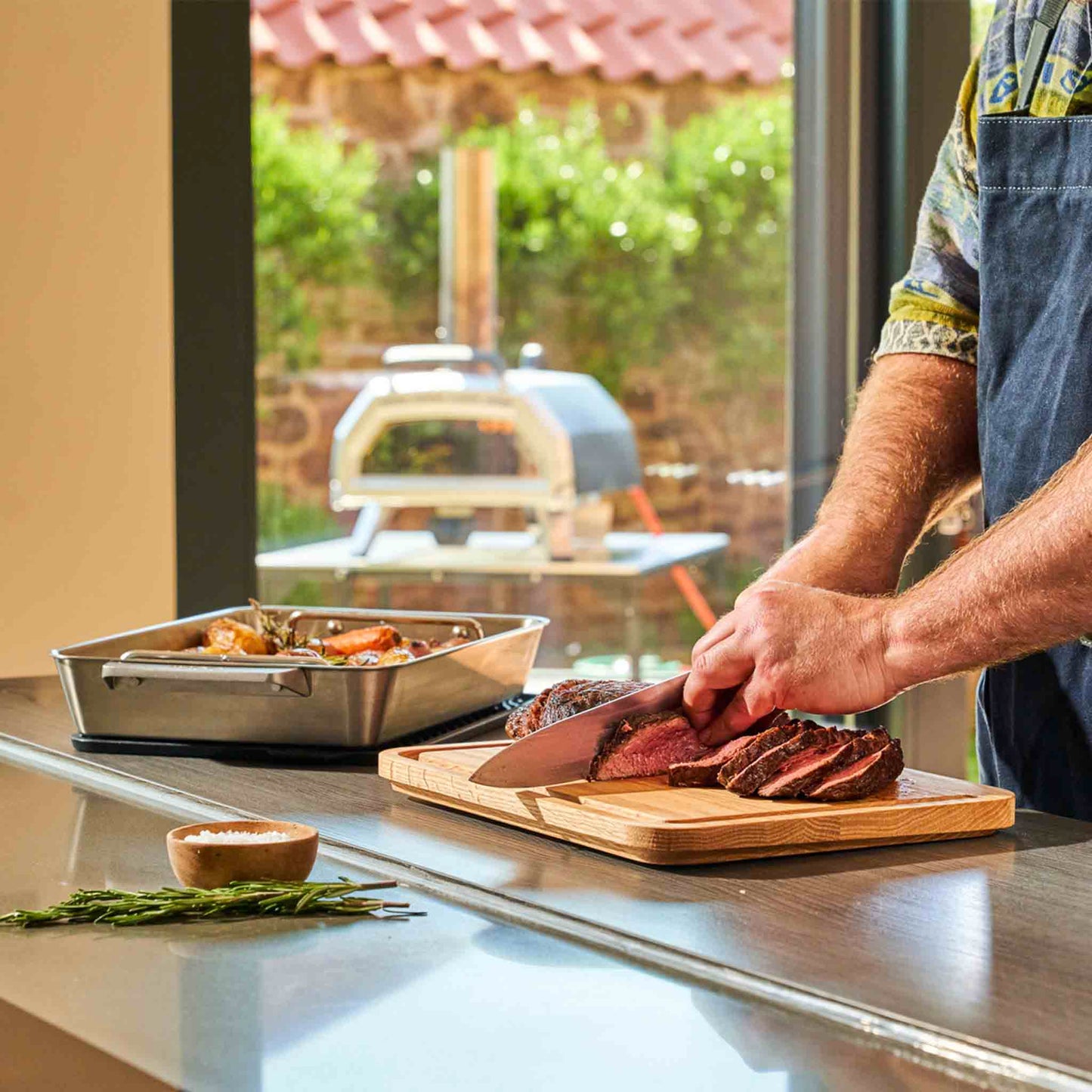 Ooni Roasting Pan - Only on The Break Room